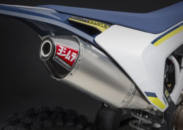Yoshimura Slip-On Ktm/Husqvarna 250/350 2016-18 Signature Rs-4 So Ss-Al-Cf