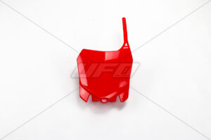 UFO Frontnummerplade CRF250 14-17 / CRF450 13-16 Rød 070
